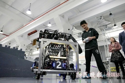 校办工厂变身7*24小时学生创新中心 上海交大打造“练武堂”